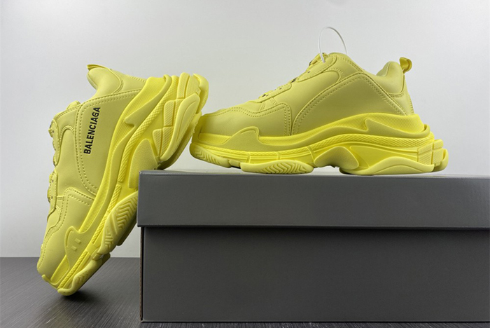 Ba*len*cia*ga triple  sneaker  524039 w1fb6 2308