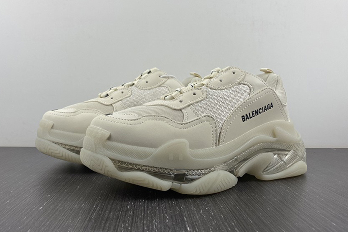 Ba*len*cia*ga  triple s black sneaker  544351 w1084 0315