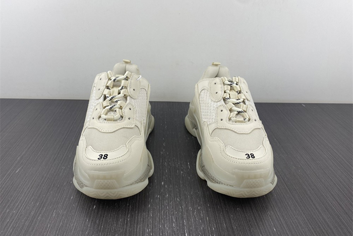 Ba*len*cia*ga  triple s black sneaker  544351 w1084 0315