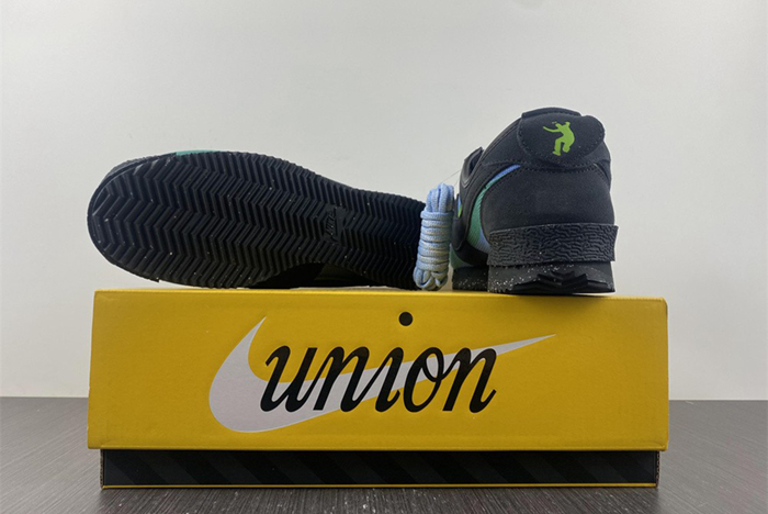 Union x Nike Cortez DR1413-001