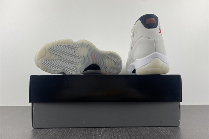 Air Jordan 11 Platinum Tint 378037-016