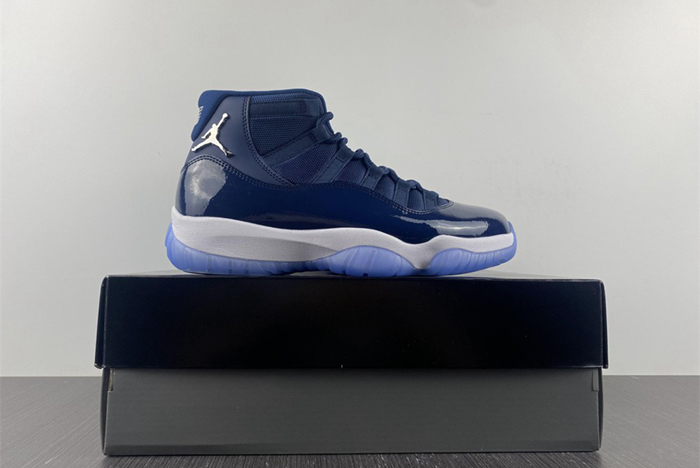 Air Jordan  11  378037-441