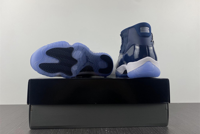Air Jordan  11  378037-441