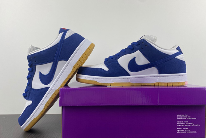 Nike SB Dunk Low “Los Angeles Dodgers”  DO9395-400