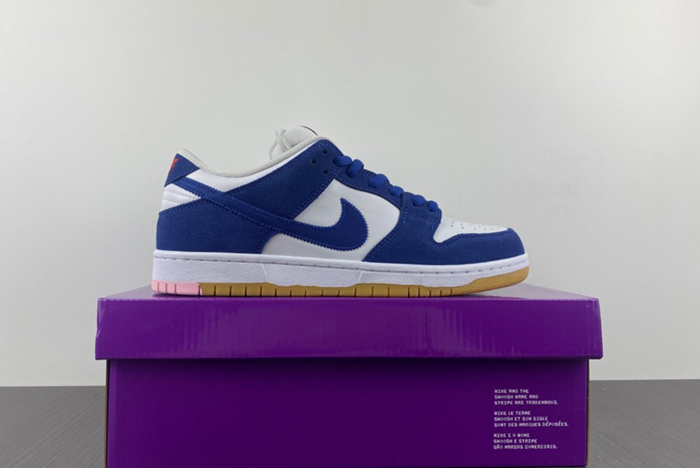 Nike SB Dunk Low “Los Angeles Dodgers”  DO9395-400