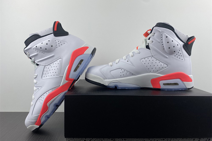 Air Jordan 6 "White Infrared" 384664-123