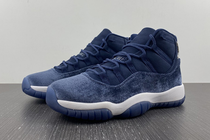 Air Jordan 11 wmns AR0715-441