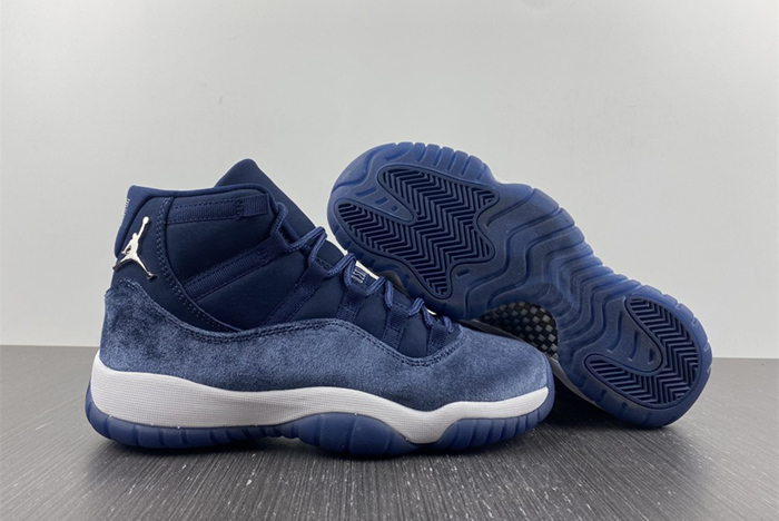 Air Jordan 11 wmns AR0715-441