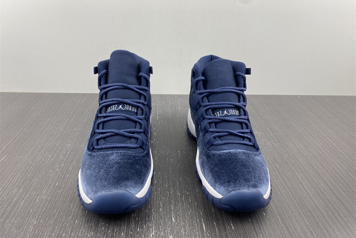 Air Jordan 11 wmns AR0715-441