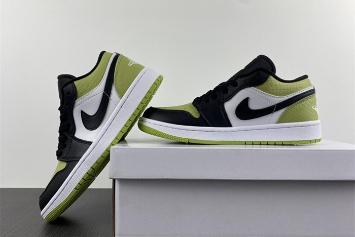 Air Jordan 1 Low "Vivid Green Snakeskin" DX4446 301