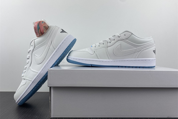 Nike Air Force 1‘07 LX UV  DA8301-101