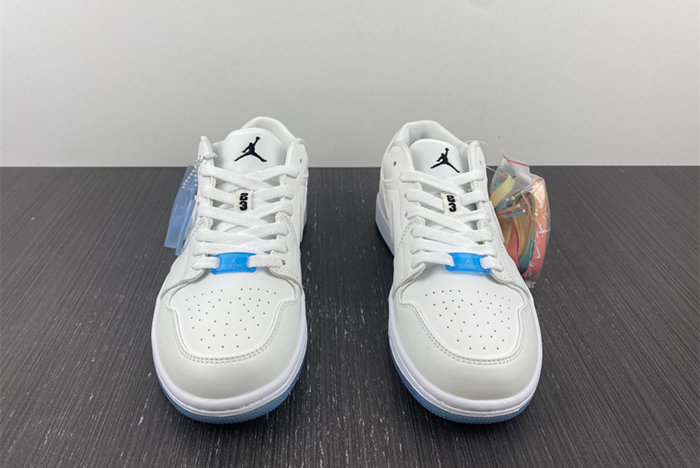 Nike Air Force 1‘07 LX UV  DA8301-101