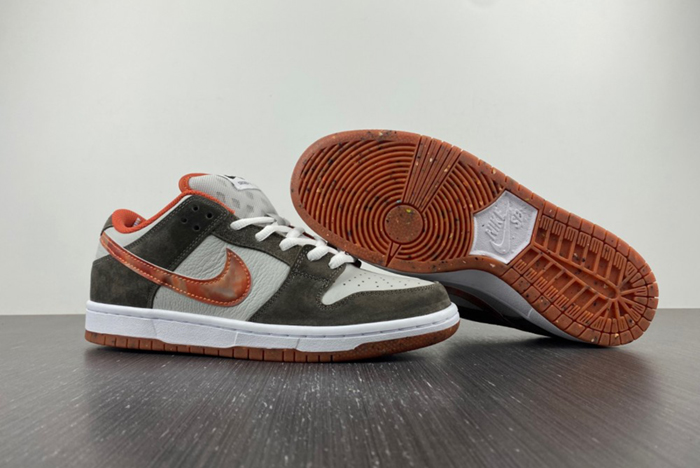 Crushed Skate X Nike SB Dunk Low  dh7782-001