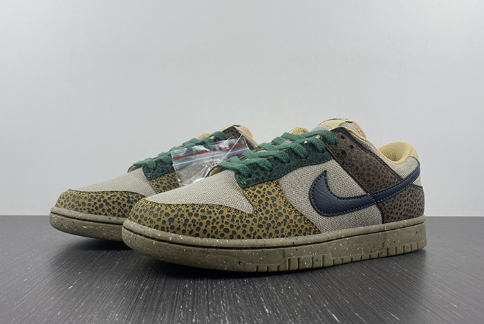 Nike Dunk Low 