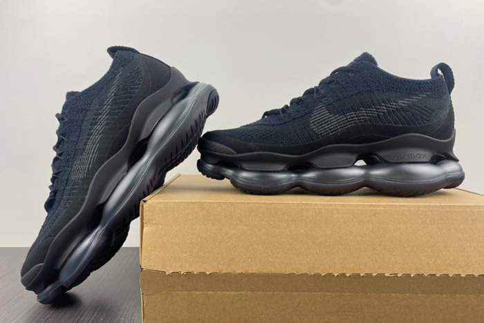 Nike Air Max Scorpion Flyknit  DJ4701-001  black