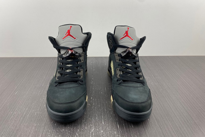 Air Jordan 5 Gore-Tex "off-Noir"  DR0092-001