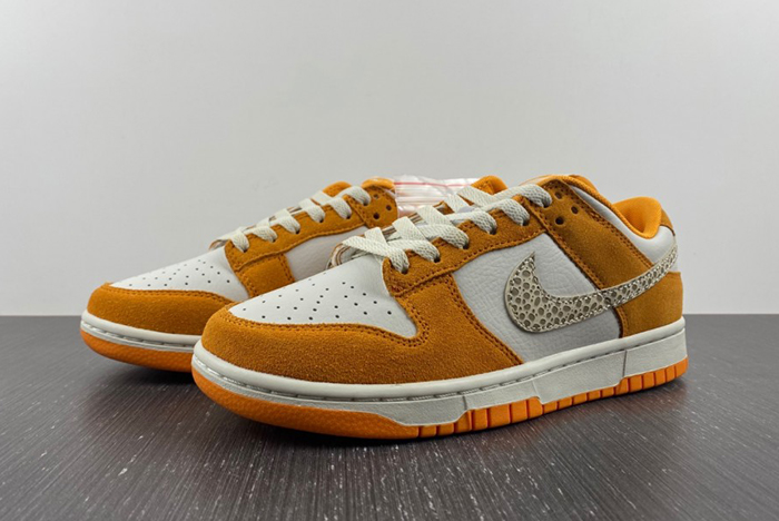 Nike Dunk Low “Safari Swoosh”  DR0156-800
