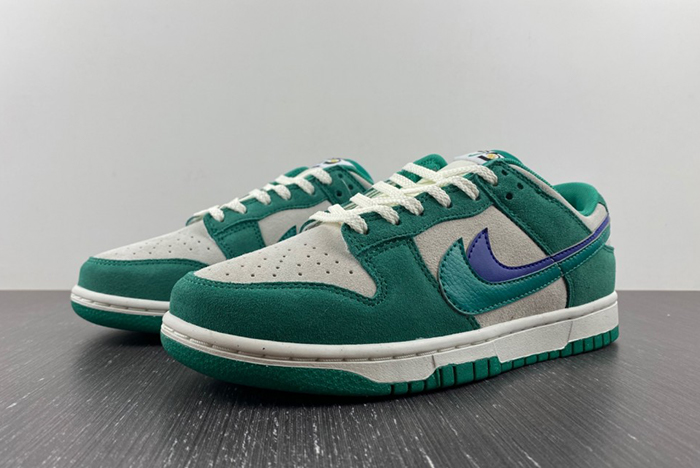 NIKE Dunk Low SE  DO9457-101
