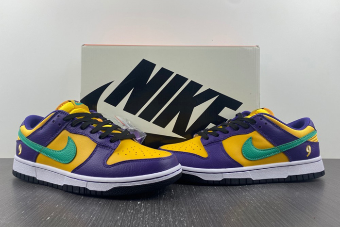 Nike Dunk Low "Lisa Leslie" DO9581-500