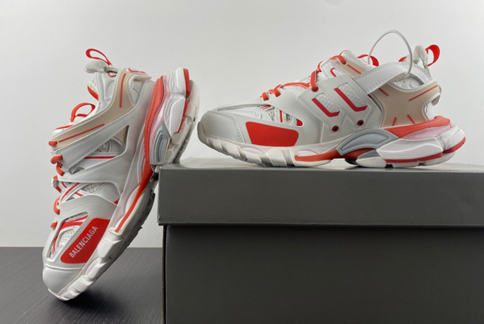Balenciag Track 3.0  542426 W1GC4 9066