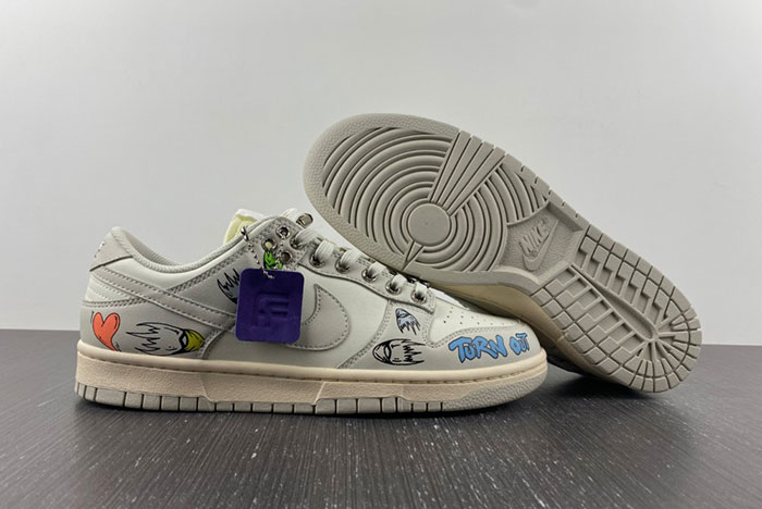 Nike Dunk Low "Light Bone" DD1503-107