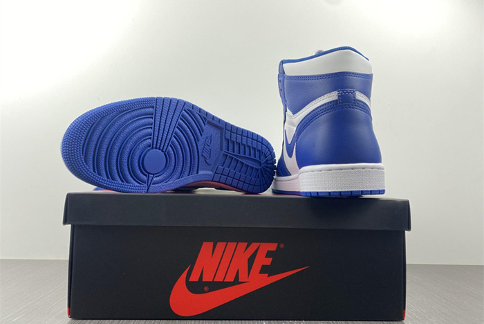 Air Jordan1 Retro Stom Blue  555088-127
