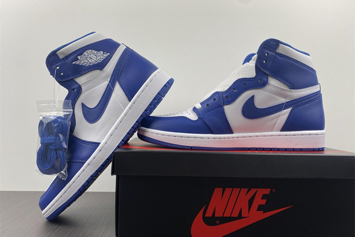 Air Jordan1 Retro Stom Blue  555088-127