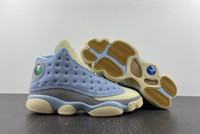 Air Jordan 13 X SOLEFLY  DX5763-100