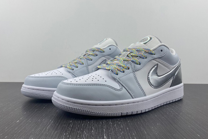 Air Jordan 1 Low SE  DX6070-101