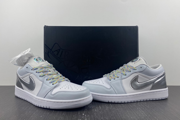 Air Jordan 1 Low SE  DX6070-101