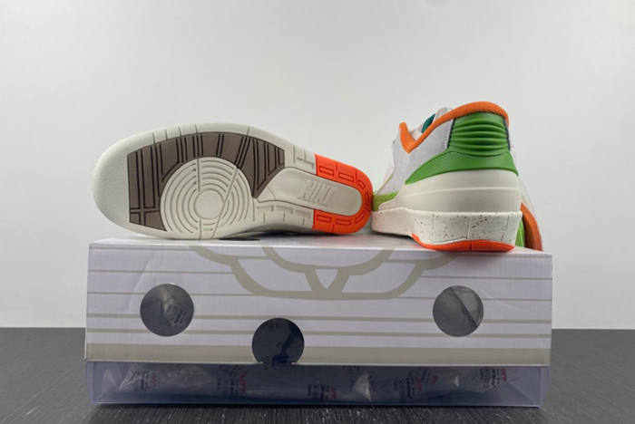 AirJordan 2 Low x Titan  DV6206-183
