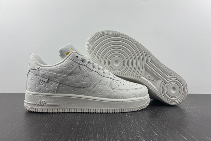 2021 Nike Air Force 1 LV Low Cream White Black