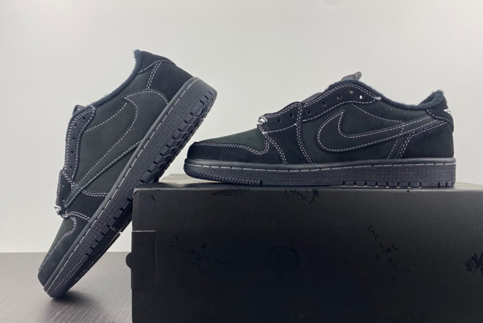 Travis Scott x Air Jordan 1 Low OG  DM7866-100