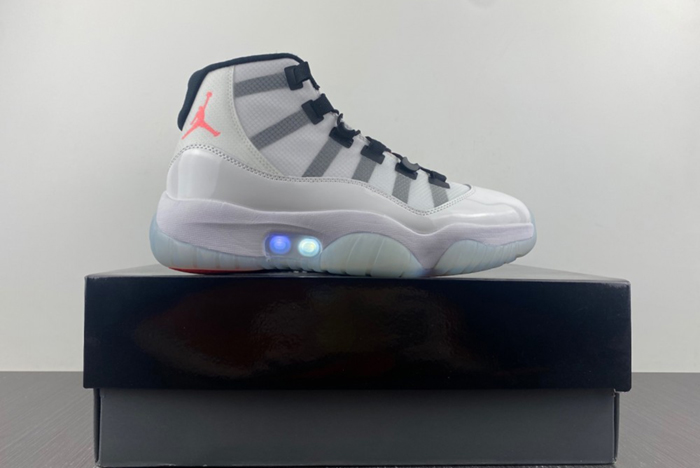 Air Jordan 11  Adapt  DD3522-100