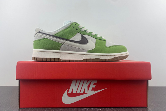 Nike Dunk Low SE 85   DO9457-100