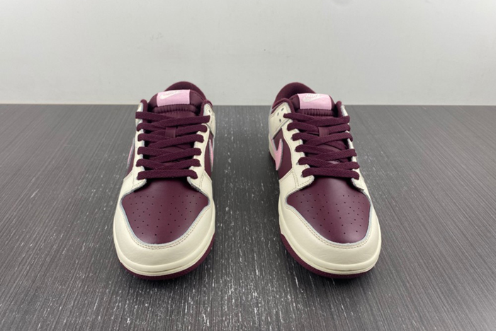Nike Dunk Low “Valentine’s Day”  DR9705-100