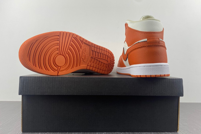 Air Jordan 1 Mid SE “Sport Spice”  DV1302-100