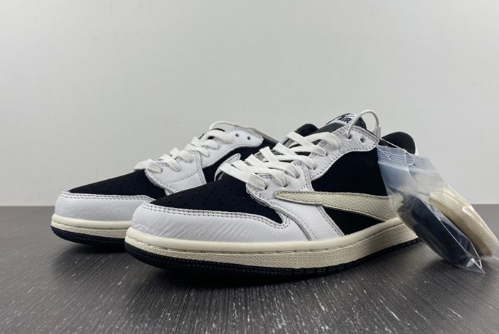 Travis Scott x Air Jordan 1 Low OG  DM7866-180