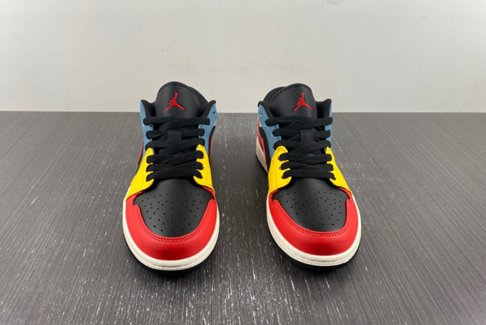 AIR JORDAN 1 LOW 