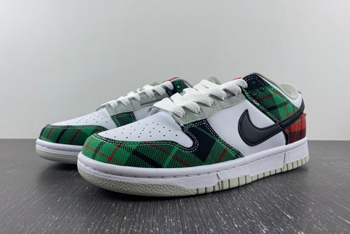 Nike Dunk Low “Plaid”  DV0827-100