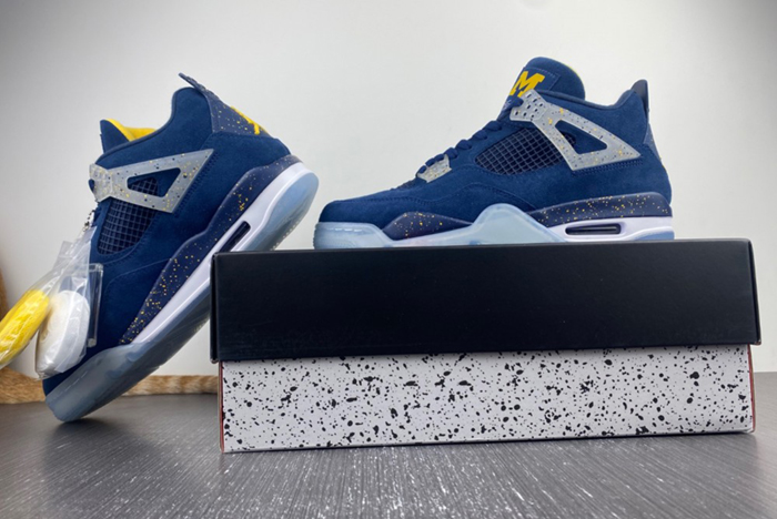 Air Jordan 4 AJ4-1036660