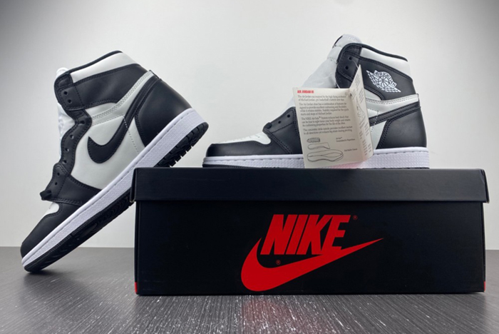 Air Jordan 1 High ’85 “Black White”  BQ4422-001