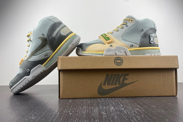 Travis Scott x Nike Air Trainer 1  DR7515-001