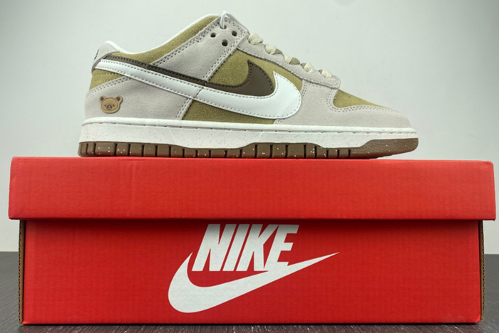 Nike Dunk Low Se 85  DO9457-100 y