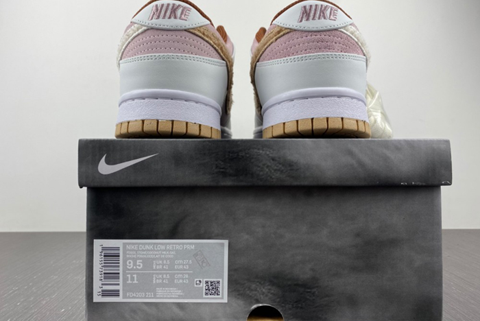 Nike Dunk Low "Year of the Rabbit" FD4203-211