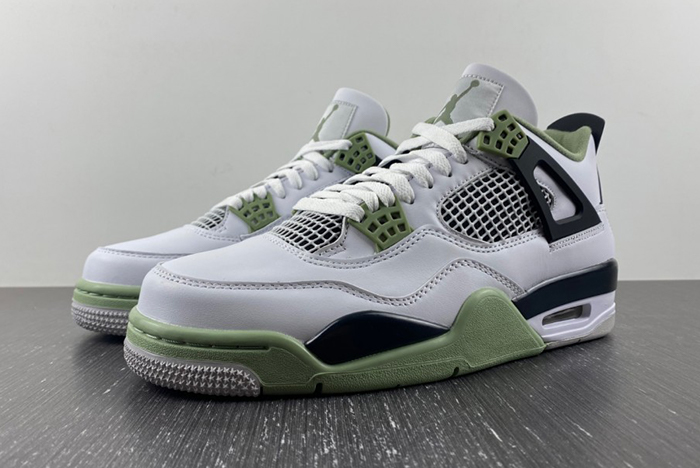 Air Jordan 4 WMNS “Seafoam”  AQ9129-103
