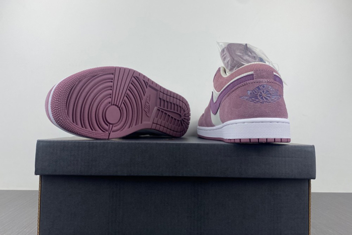 Air Jordan 1 Low Unity  DR8057-500