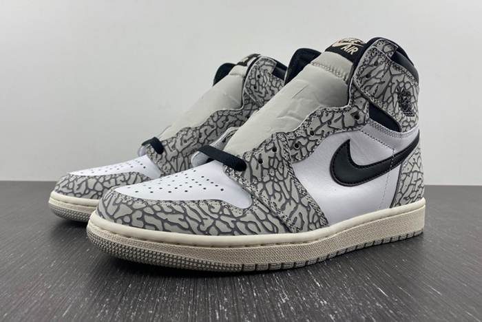 NIKE AIR JORDAN 1 HIGH OG “Elephant”   DZ5485-052