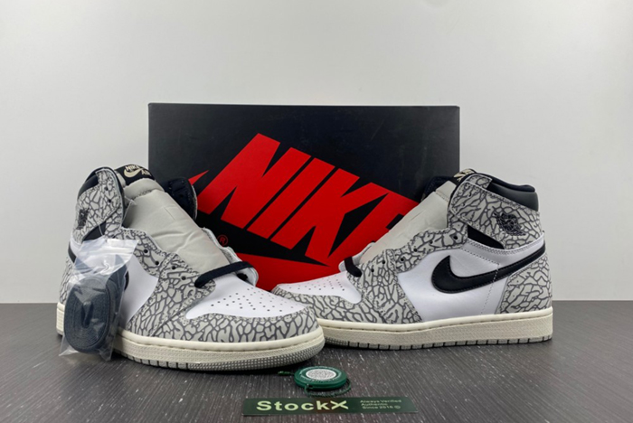NIKE AIR JORDAN 1 HIGH OG “Elephant”   DZ5485-052
