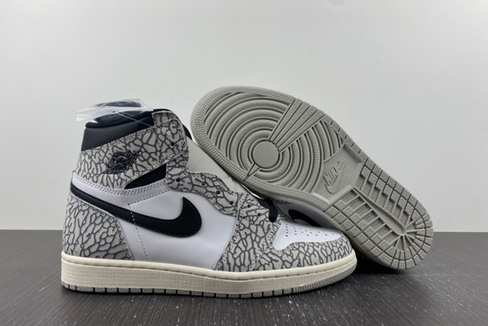 NIKE AIR JORDAN 1 HIGH OG “Elephant”   DZ5485-052